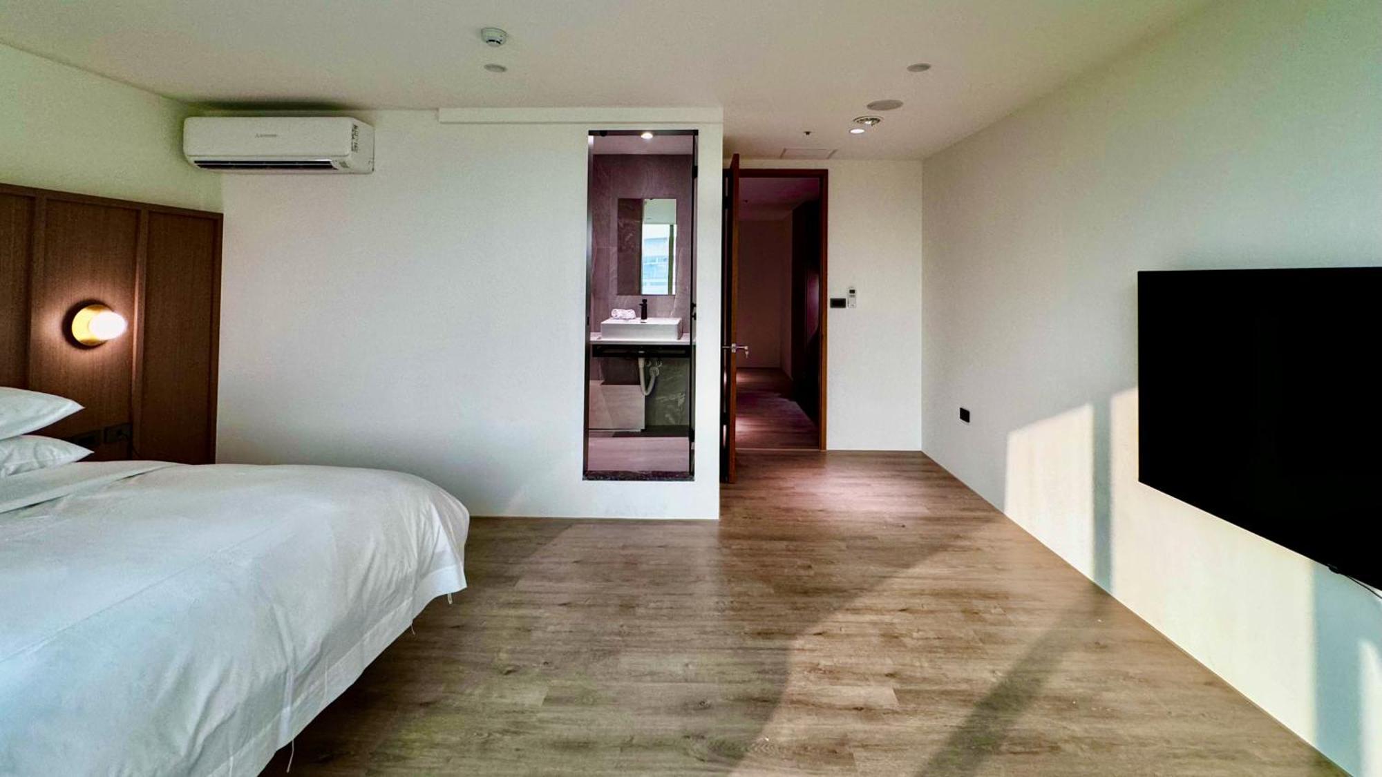 Hope Hotel Тайнан Екстериор снимка