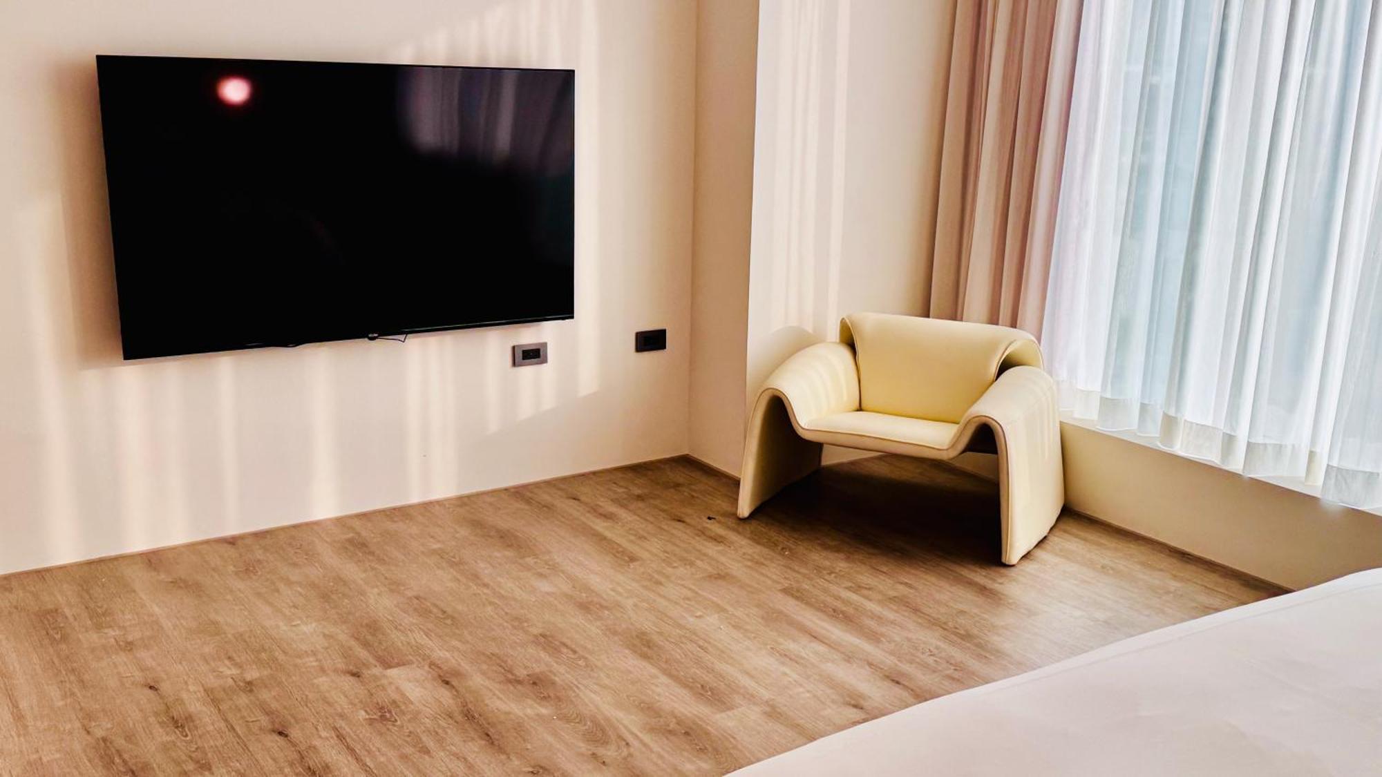 Hope Hotel Тайнан Екстериор снимка