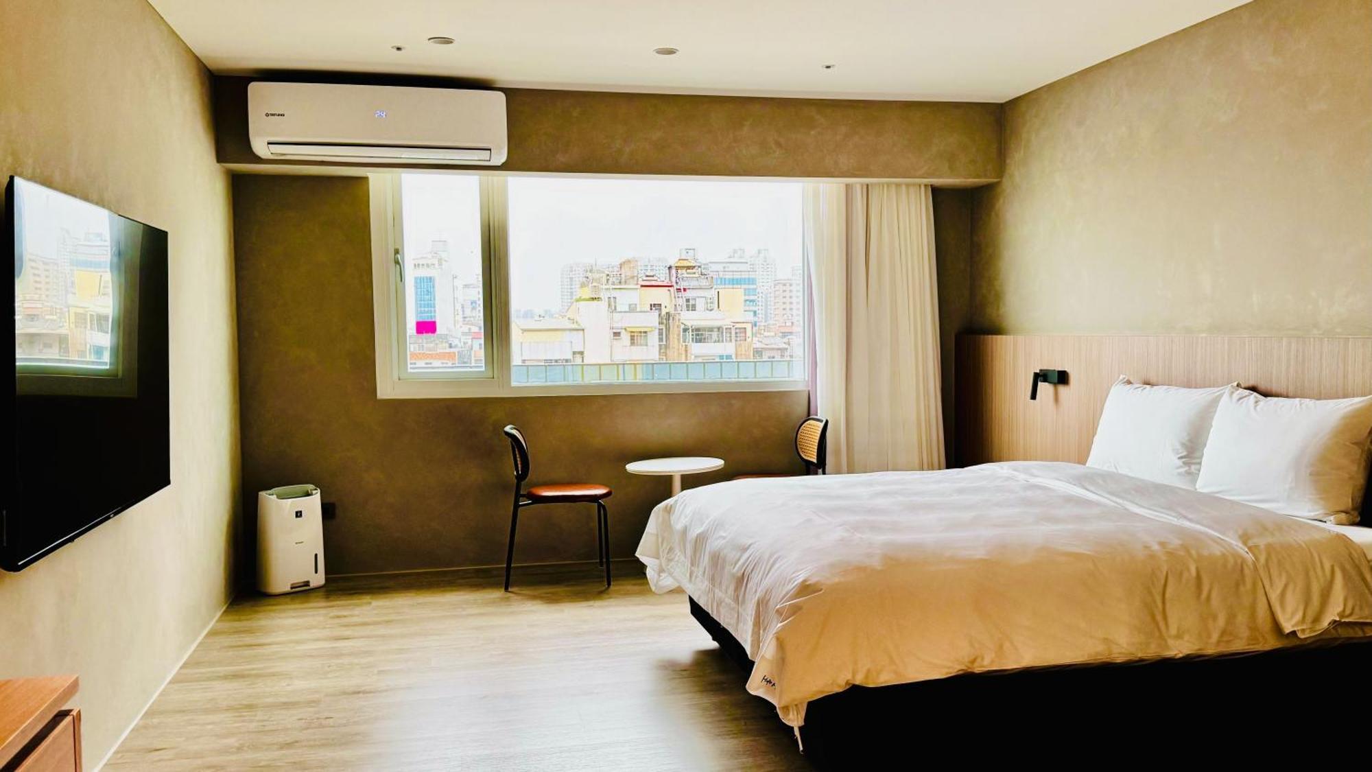 Hope Hotel Тайнан Екстериор снимка