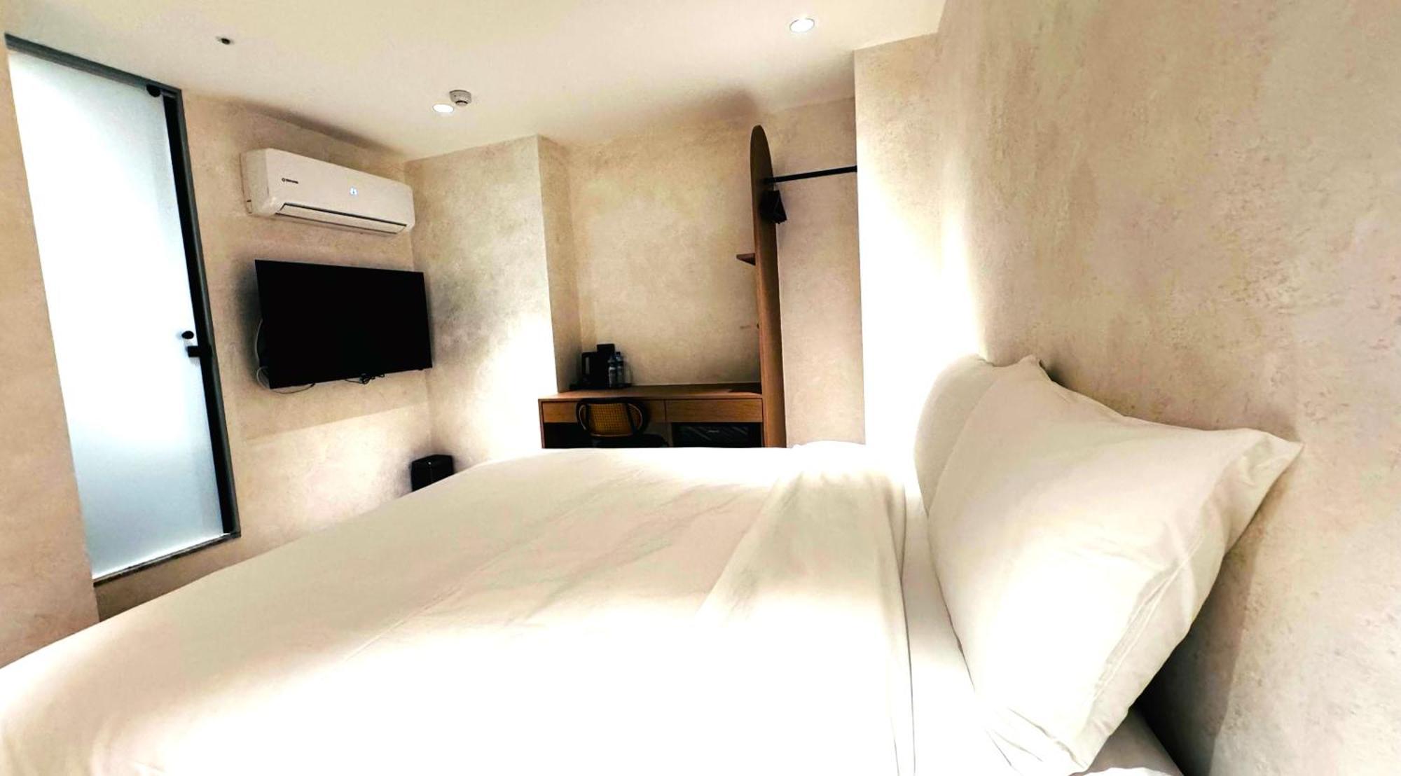 Hope Hotel Тайнан Екстериор снимка