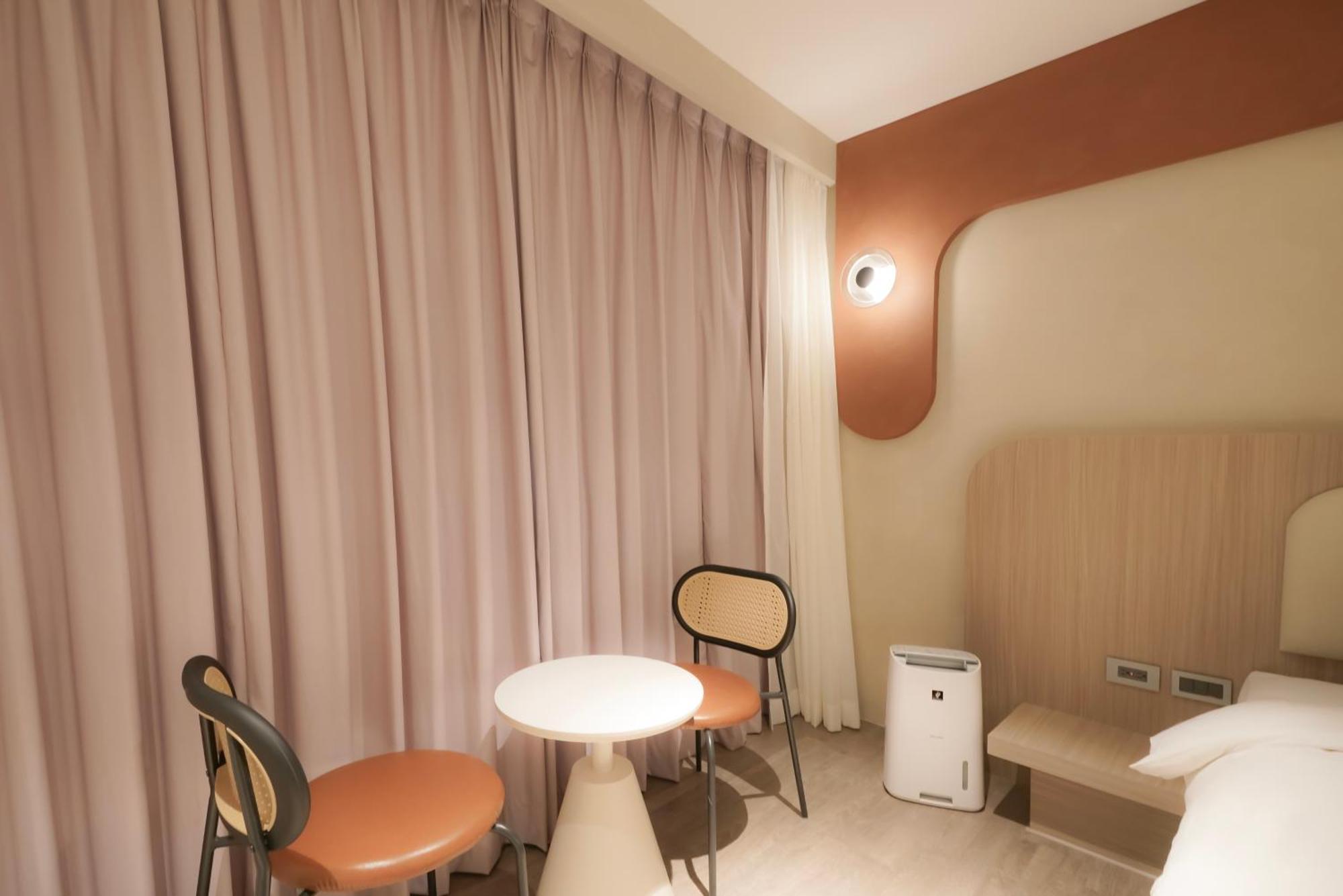 Hope Hotel Тайнан Екстериор снимка