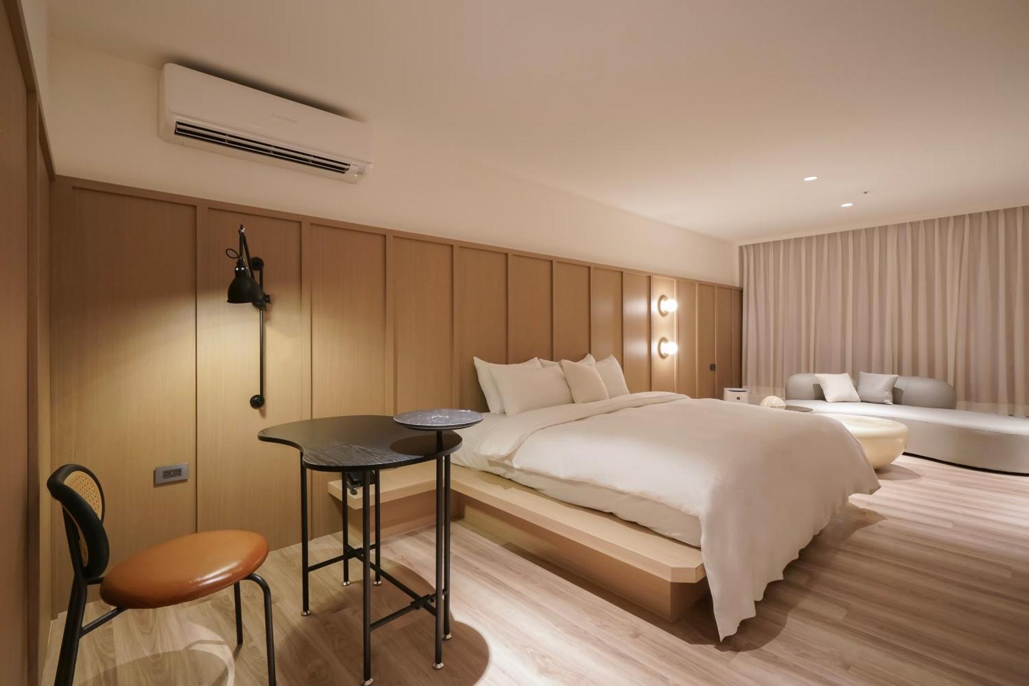 Hope Hotel Тайнан Екстериор снимка